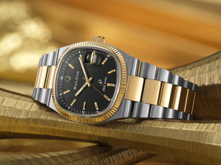 98B458 Men's Super Seville Watch
