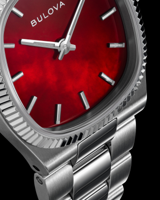 96L354 Women's Classic Watch