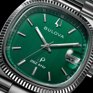 96B439 Men's Super Seville Watch
